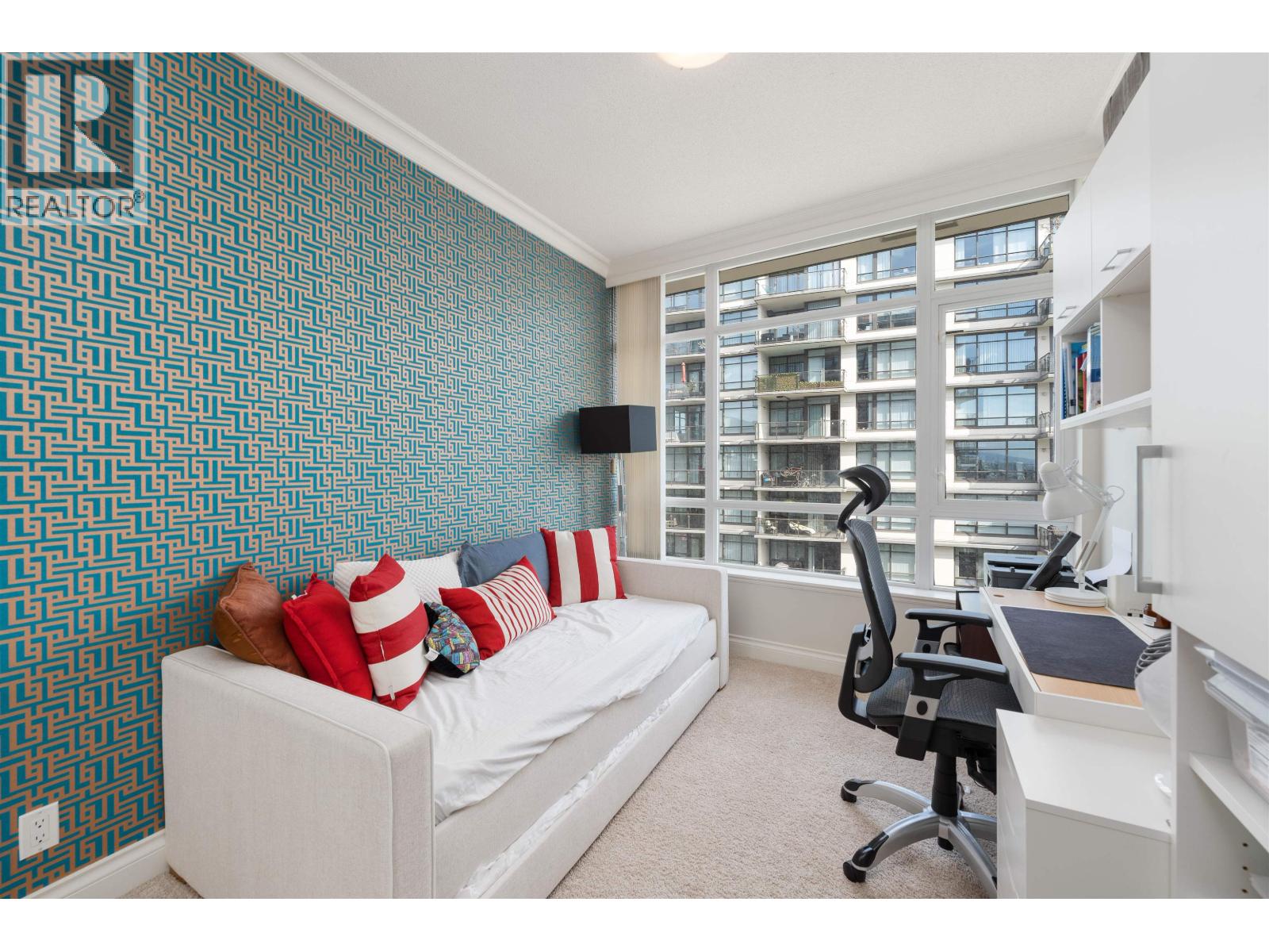 804 162 Victory Ship Way, North Vancouver, British Columbia  V7L 0B4 - Photo 13 - R3047938