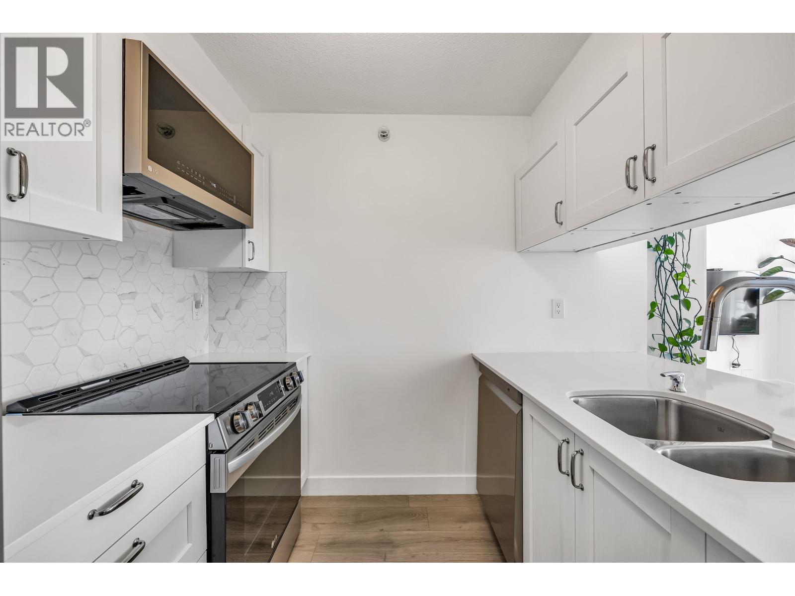1006 720 Carnarvon Street, New Westminster, British Columbia  V3M 6S2 - Photo 4 - R3047939