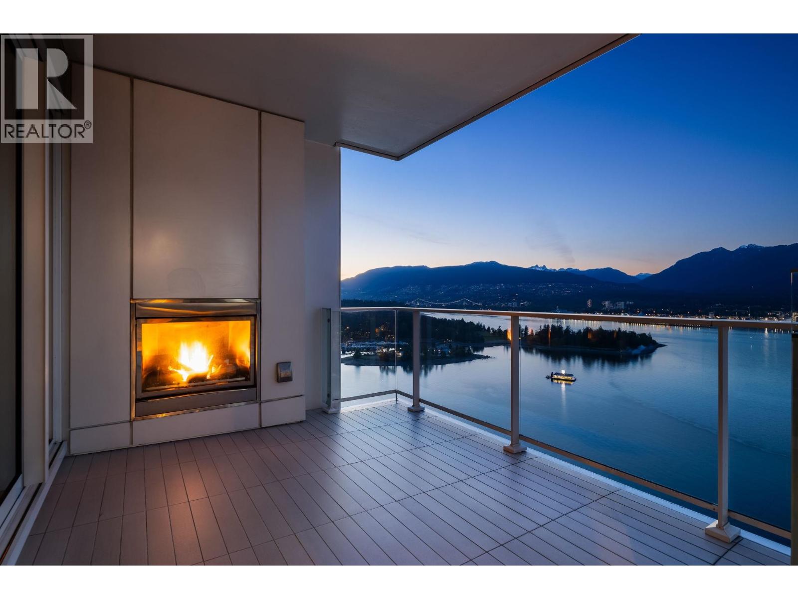 4501 1011 W CORDOVA STREET, Vancouver, British Columbia