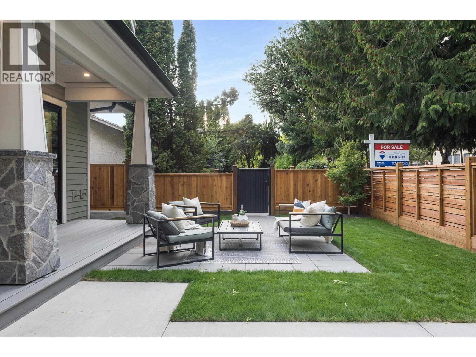 1 2136 E 10 Avenue, Vancouver, British Columbia  V5N 1Y1 - Photo 3 - R3047955