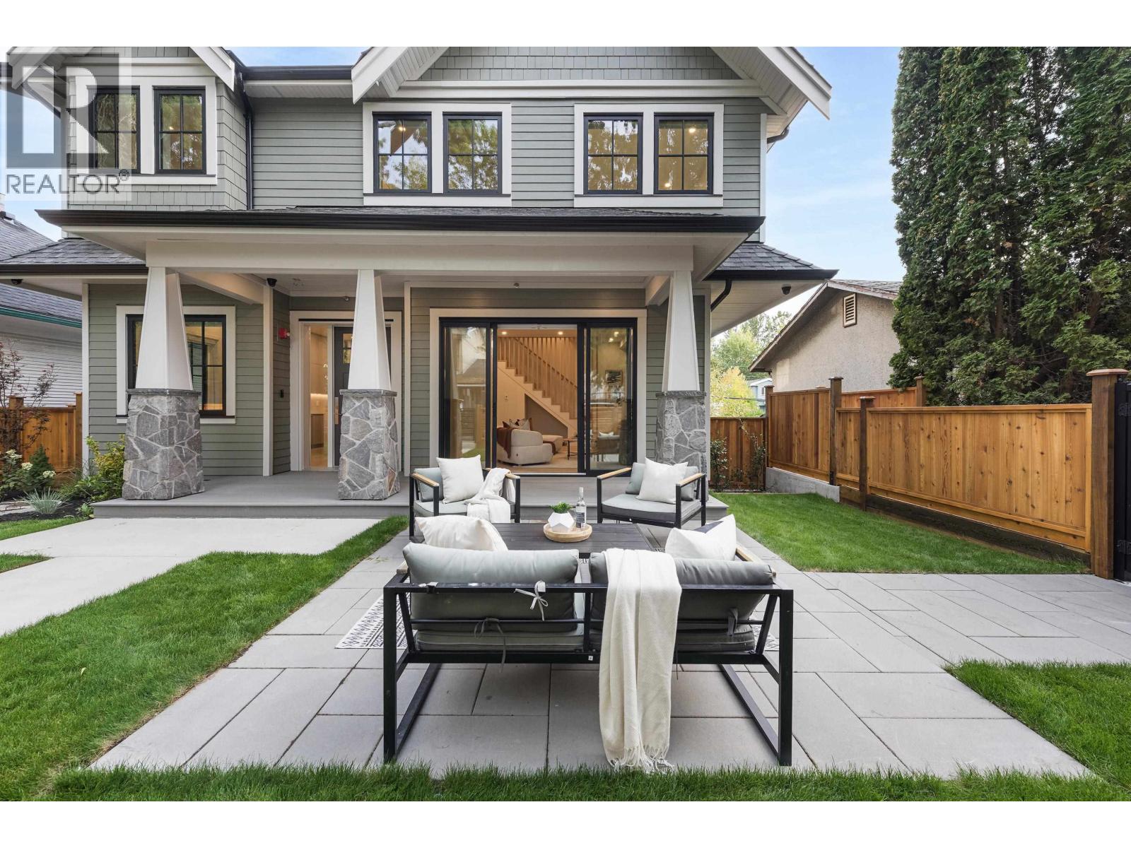 1 2136 E 10 Avenue, Vancouver, British Columbia  V5N 1Y1 - Photo 7 - R3047955