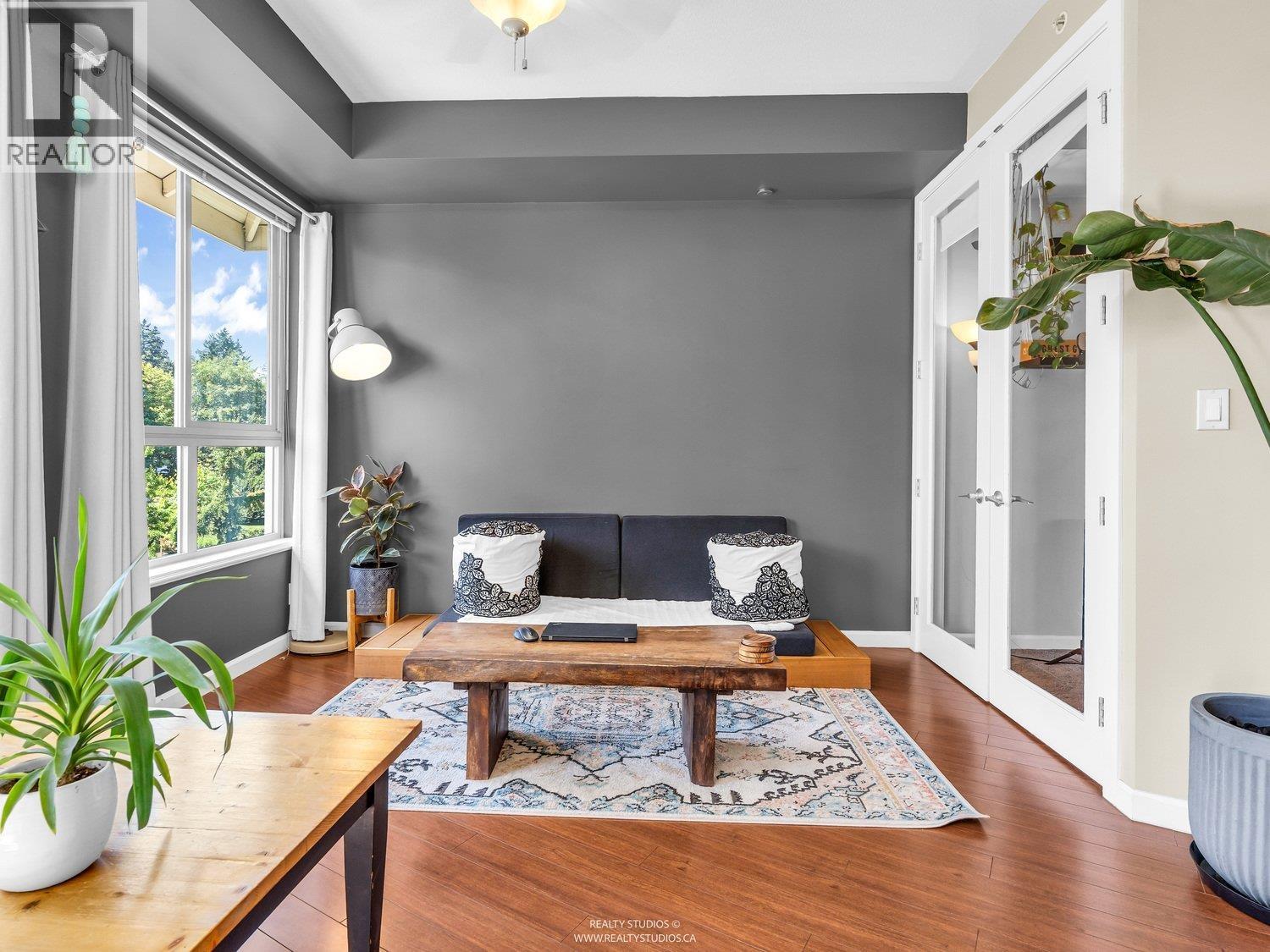 402 285 Ross Drive, New Westminster, British Columbia  V3L 0B9 - Photo 8 - R3048056