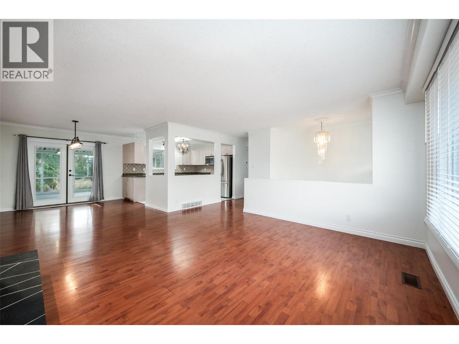 Photo 12 at 1463 Braemar Street, Glenmore, Kelowna Photo 12 at 1463 Braemar Street, Glenmore, Kelowna