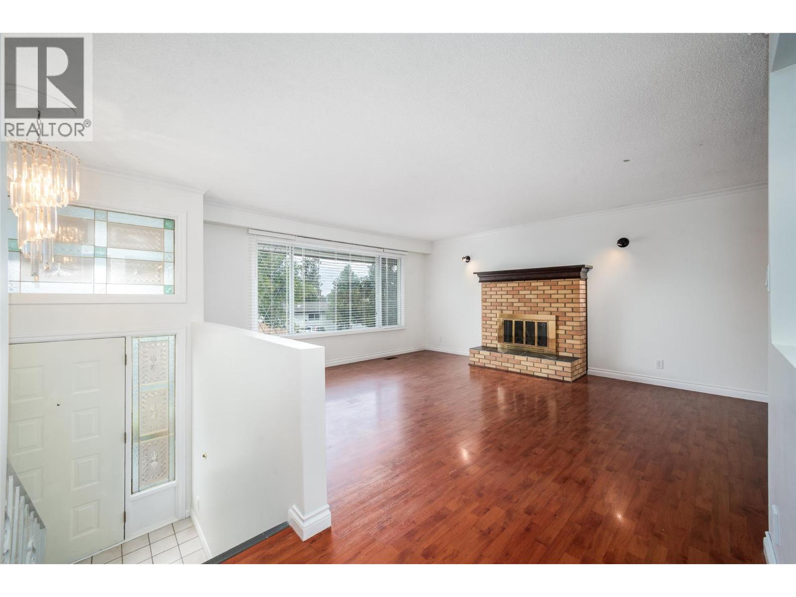 Photo 8 at 1463 Braemar Street, Glenmore, Kelowna Photo 8 at 1463 Braemar Street, Glenmore, Kelowna