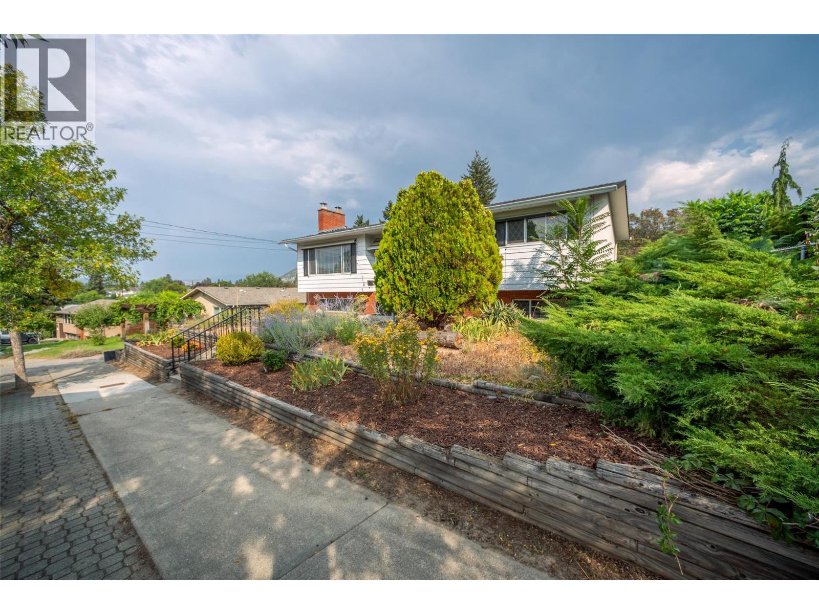 Photo 67 at 1463 Braemar Street, Glenmore, Kelowna Photo 67 at 1463 Braemar Street, Glenmore, Kelowna