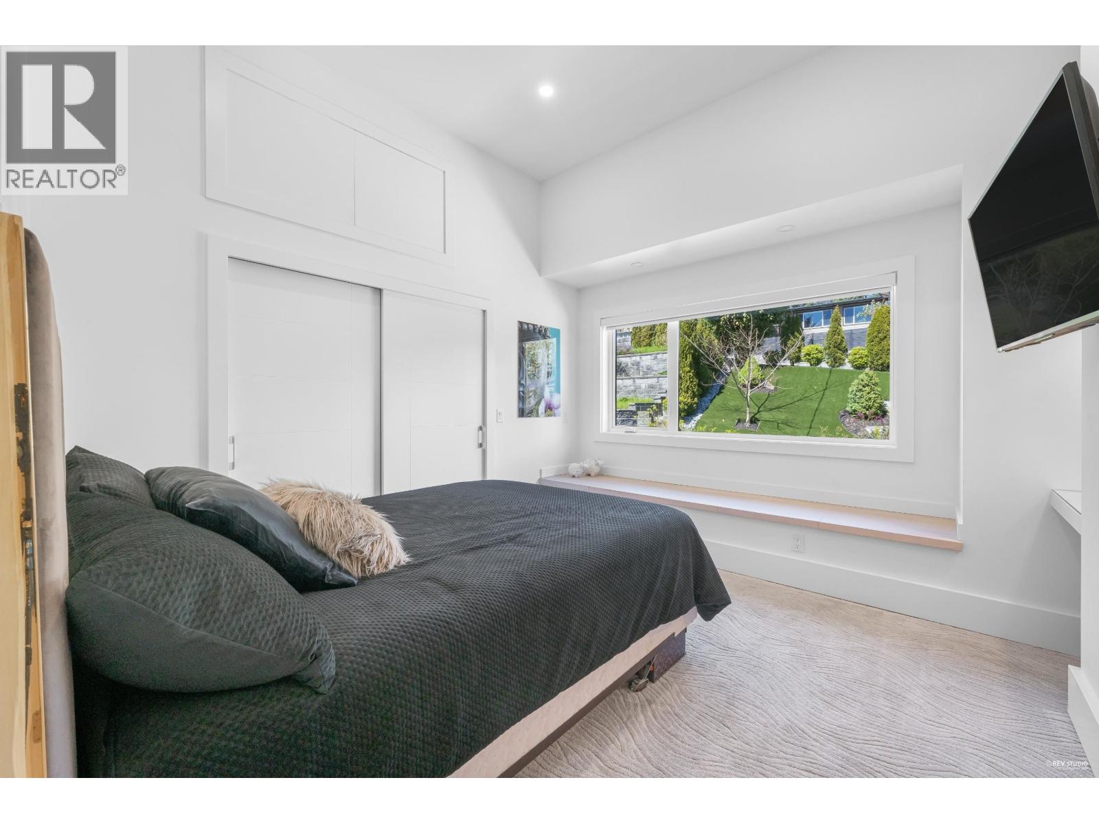 919 E 4th Street, North Vancouver, British Columbia  V7L 1K3 - Photo 27 - R3047899
