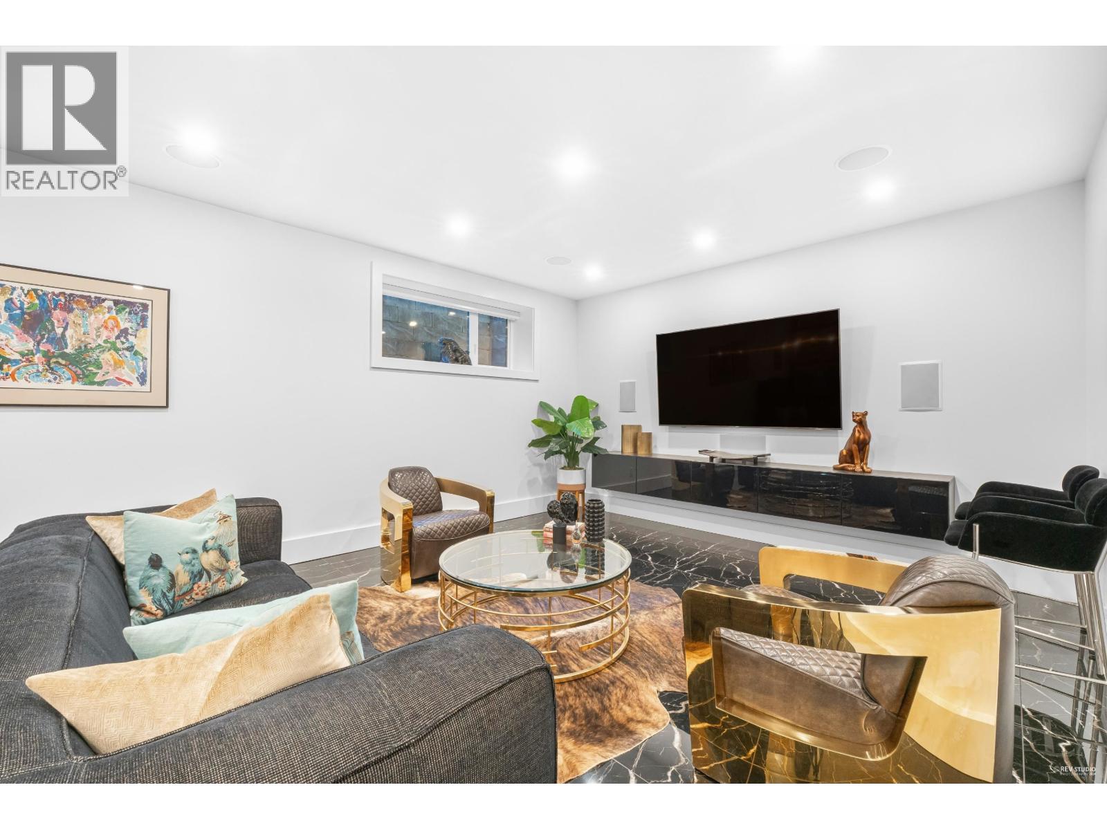 919 E 4th Street, North Vancouver, British Columbia  V7L 1K3 - Photo 32 - R3047899