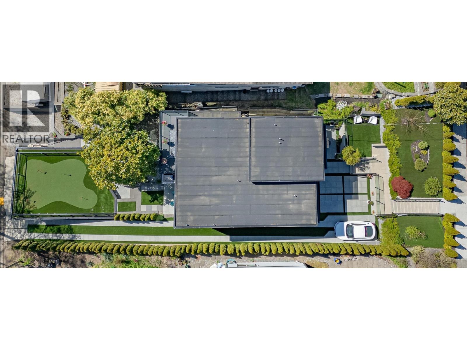919 E 4th Street, North Vancouver, British Columbia  V7L 1K3 - Photo 40 - R3047899