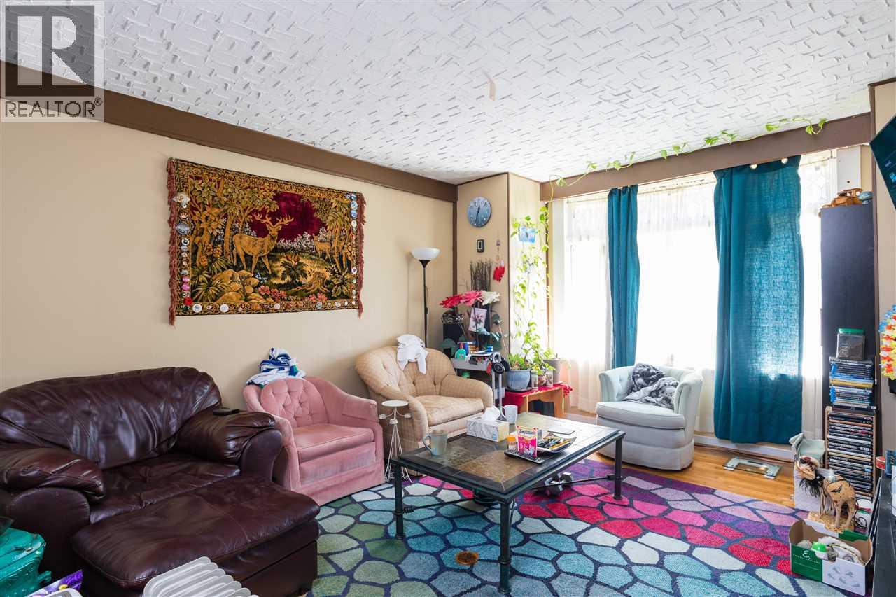 5195 Ruby Street, Vancouver, British Columbia  V5R 4K4 - Photo 10 - R3047904