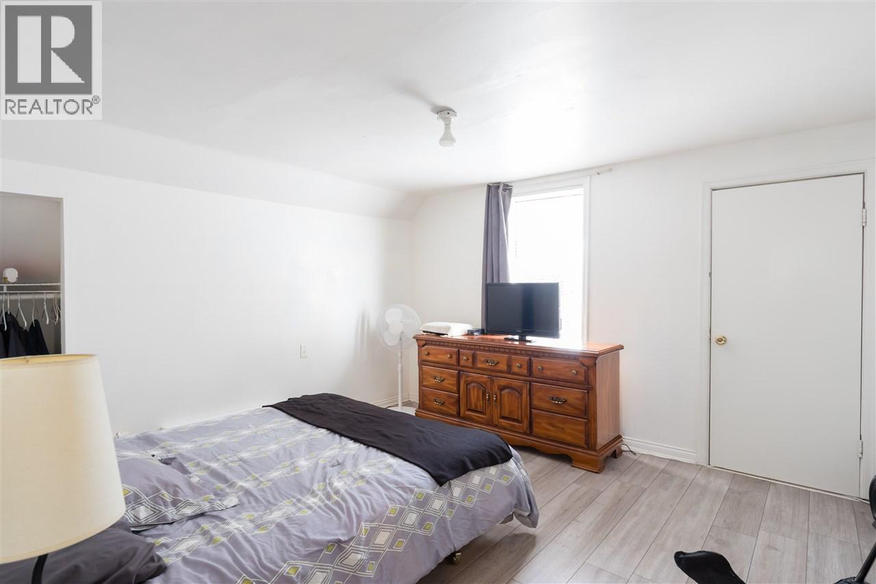 5195 Ruby Street, Vancouver, British Columbia  V5R 4K4 - Photo 6 - R3047904