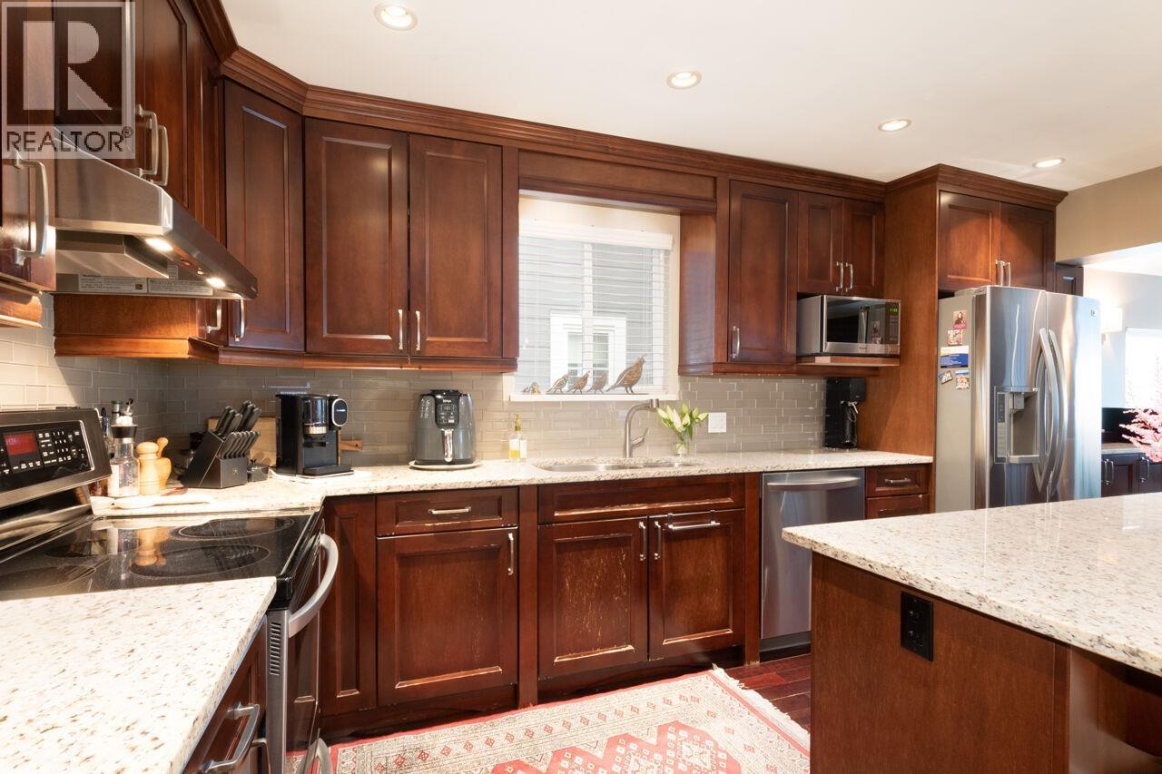 2466 Eton Street, Vancouver, British Columbia  V5K 1J5 - Photo 9 - R3047946