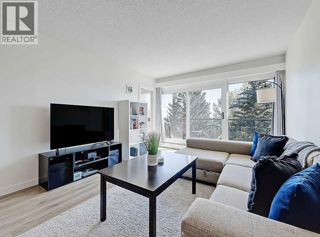 302, 332 Cedar Crescent Sw, Calgary, Alberta  T3C 2Y8 - Photo 12 - A2257193