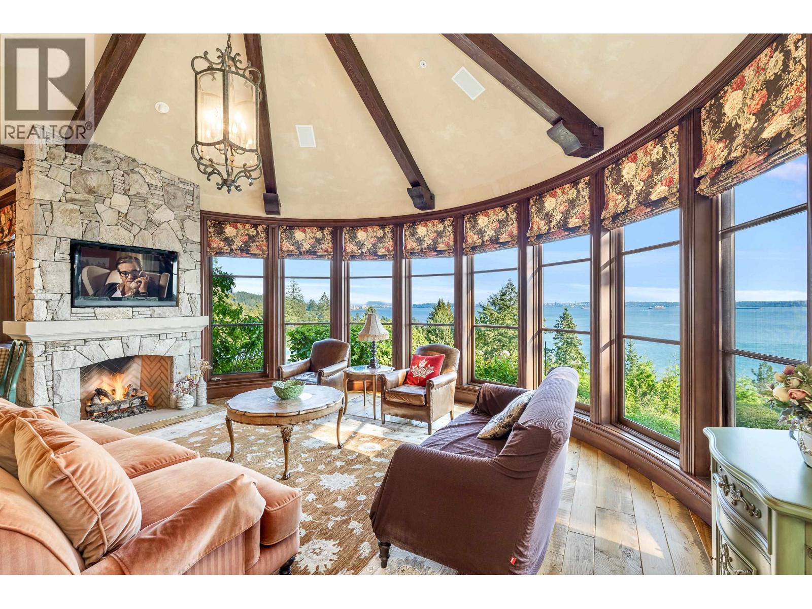 4672 Clovelly Walk, West Vancouver, British Columbia  V7W 1H5 - Photo 12 - R3048026