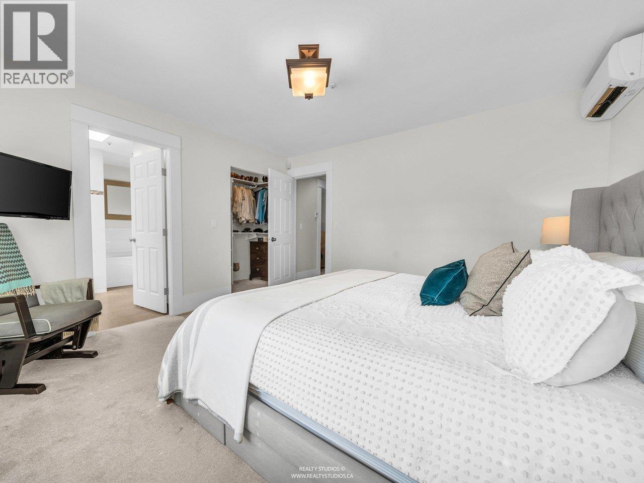 2702 W 15th Avenue, Vancouver, British Columbia  V6K 2Z8 - Photo 26 - R3048031