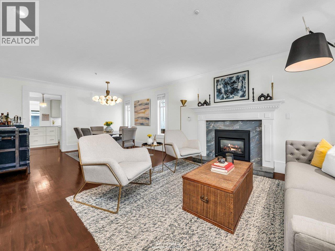 2702 W 15th Avenue, Vancouver, British Columbia  V6K 2Z8 - Photo 6 - R3048031