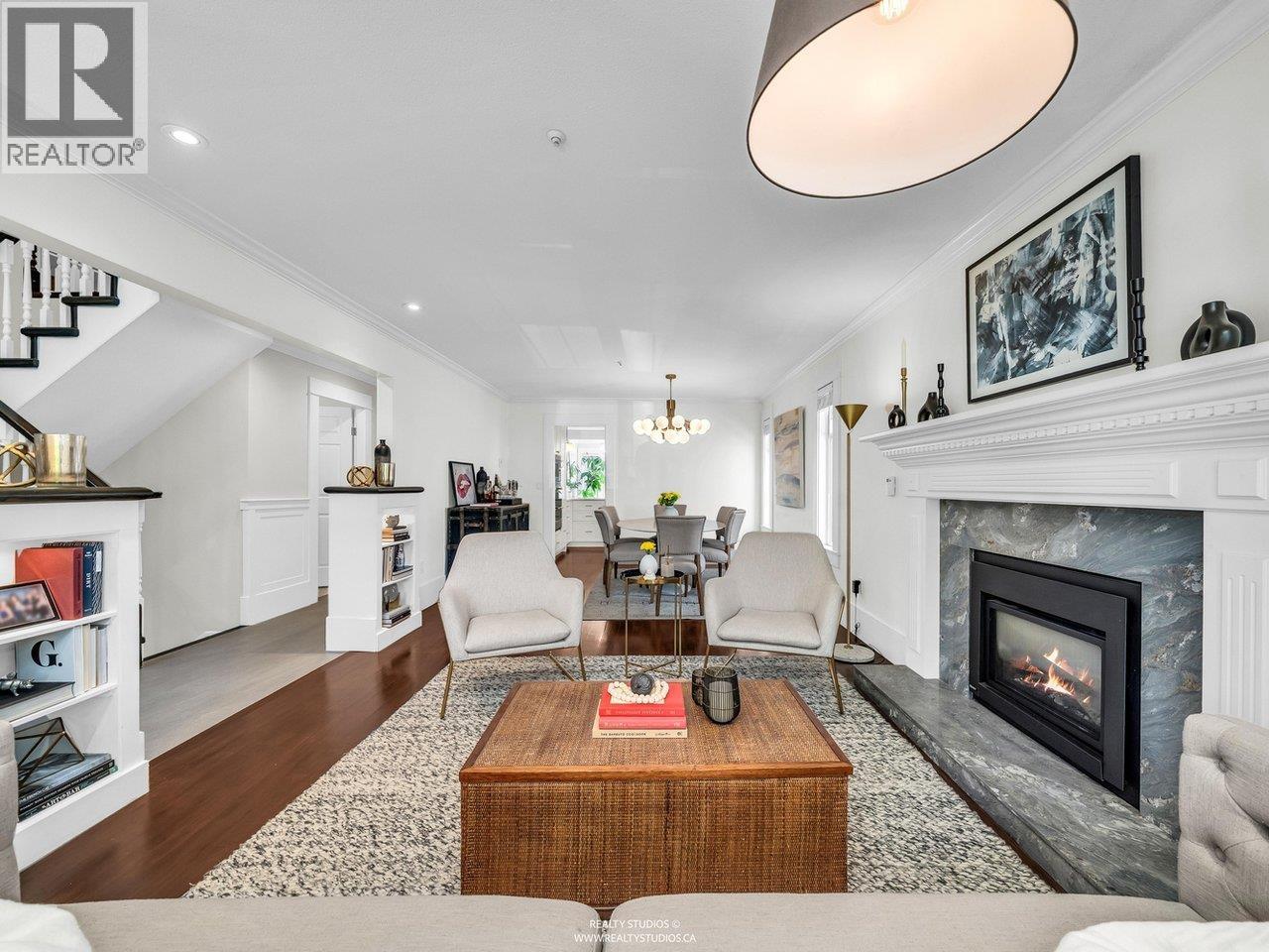 2702 W 15th Avenue, Vancouver, British Columbia  V6K 2Z8 - Photo 8 - R3048031