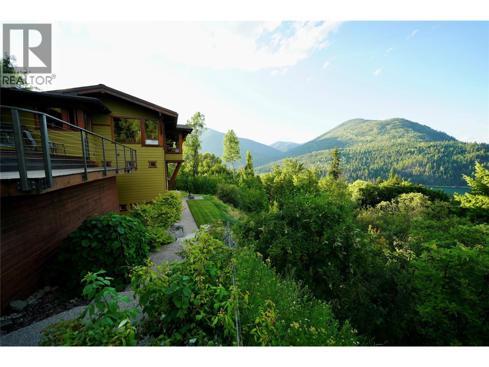1630 Knox Road, Nelson, British Columbia  V1L 6Y6 - Photo 5 - 10328468