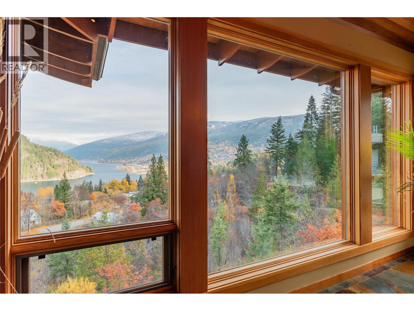 1630 Knox Road, Nelson, British Columbia  V1L 6Y6 - Photo 45 - 10328468