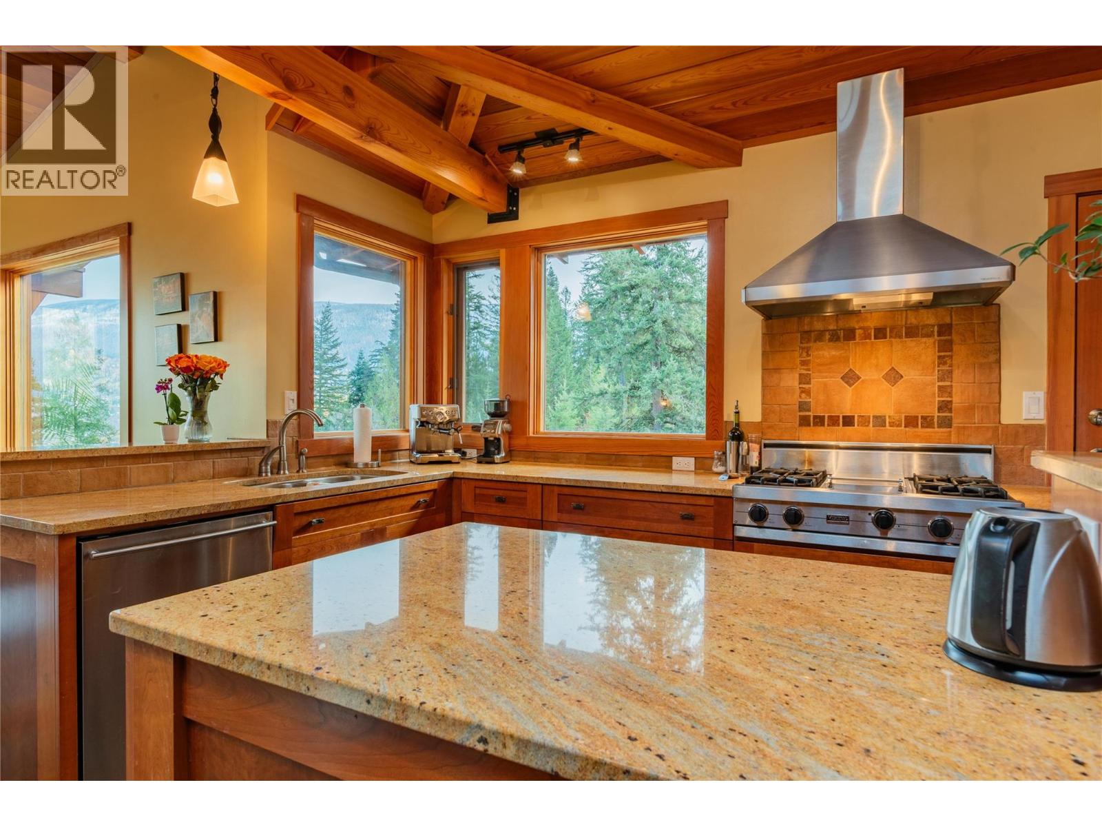 1630 Knox Road, Nelson, British Columbia  V1L 6Y6 - Photo 38 - 10328468