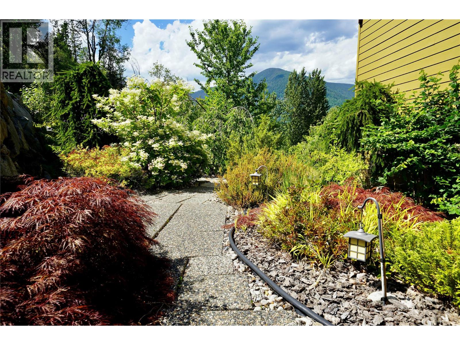 1630 Knox Road, Nelson, British Columbia  V1L 6Y6 - Photo 96 - 10328468