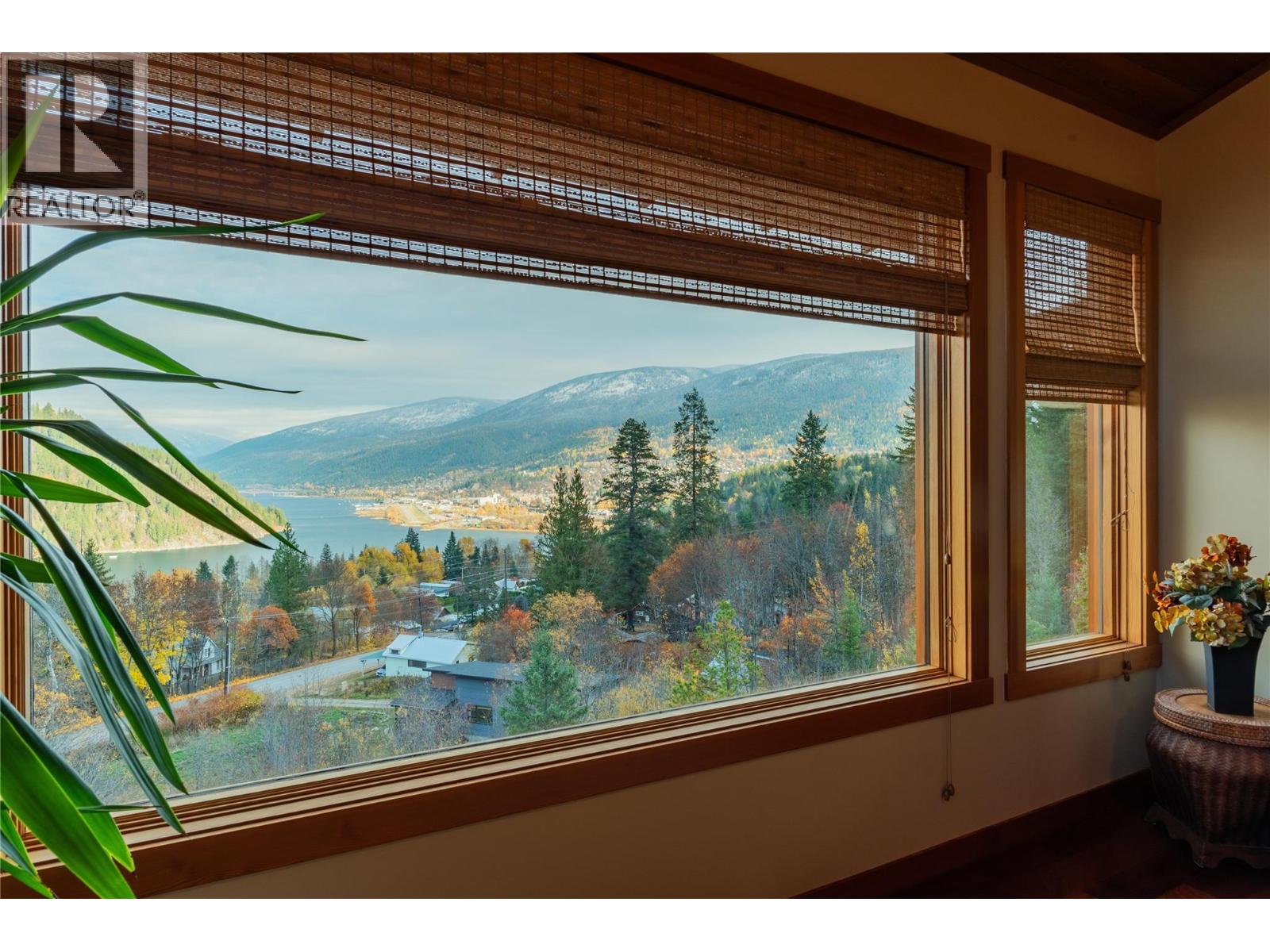 1630 Knox Road, Nelson, British Columbia  V1L 6Y6 - Photo 65 - 10328468