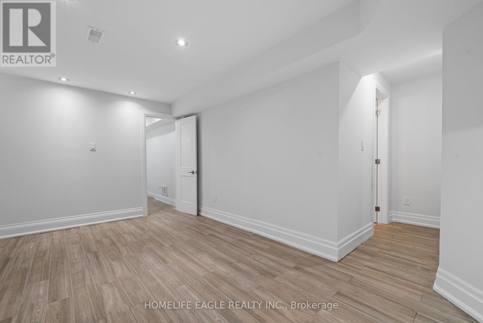 8 Nicolan Road, Toronto, Ontario  M1M 3J6 - Photo 29 - E12405262