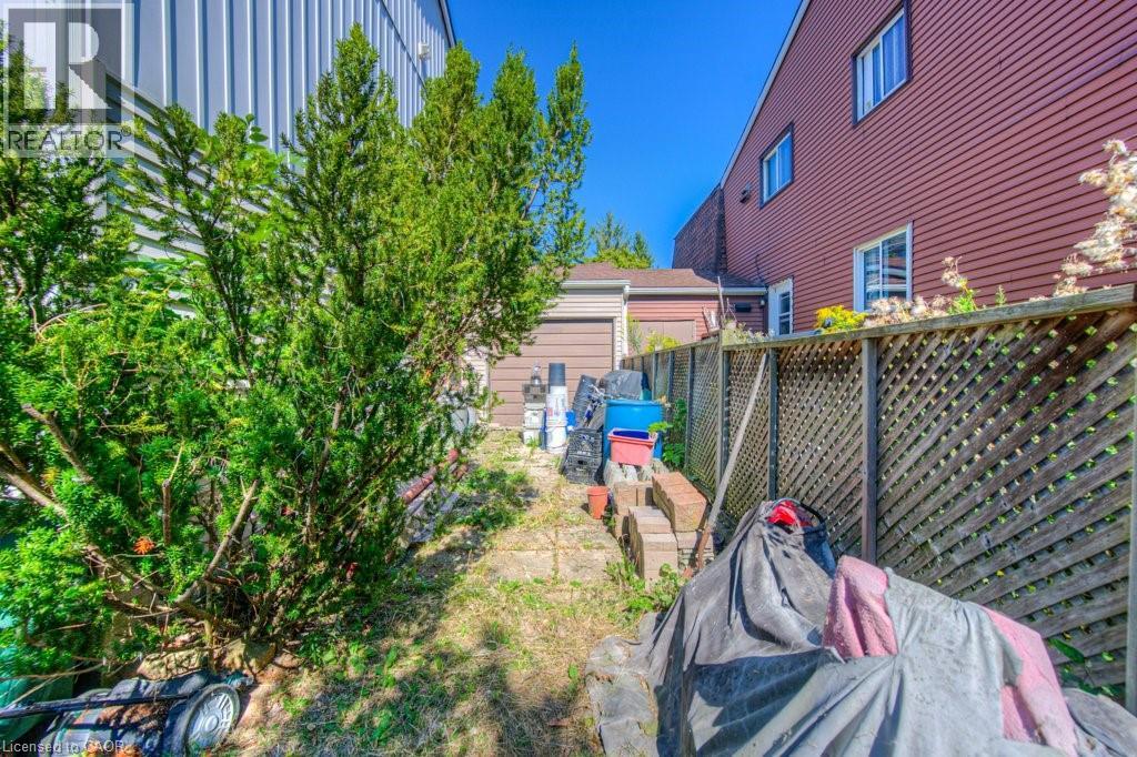 61 Hillbrook Crescent, Kitchener, Ontario  N2N 1J4 - Photo 18 - 40768799