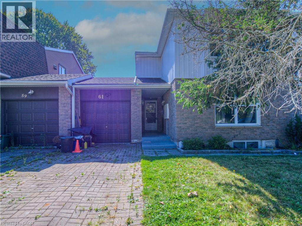 61 Hillbrook Crescent, Kitchener, Ontario  N2N 1J4 - Photo 2 - 40768799
