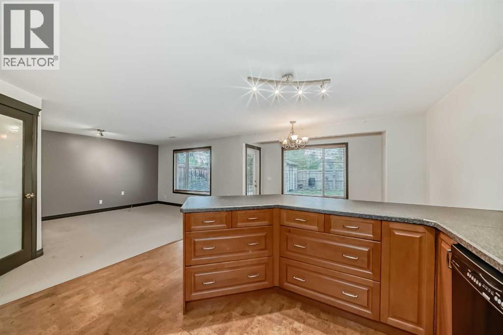 364 Everbrook Way Sw, Calgary, Alberta  T2Y 0C7 - Photo 28 - A2243946
