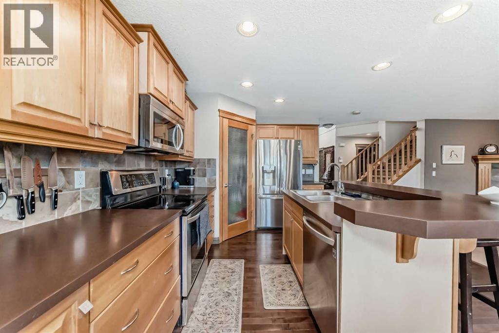 364 Everbrook Way Sw, Calgary, Alberta  T2Y 0C7 - Photo 5 - A2243946