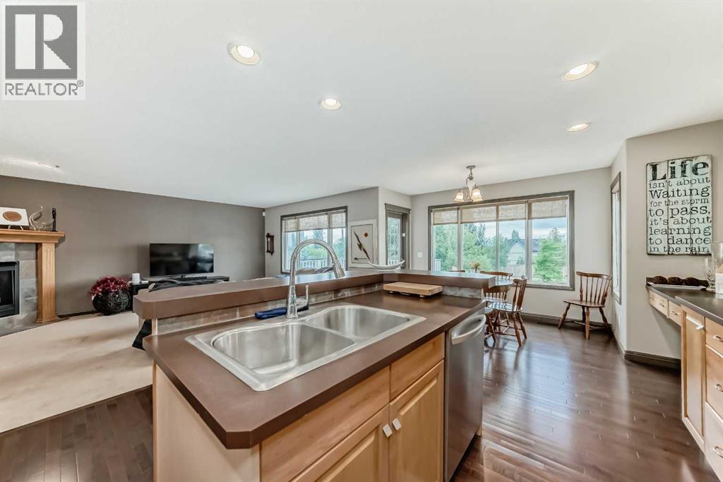 364 Everbrook Way Sw, Calgary, Alberta  T2Y 0C7 - Photo 8 - A2243946