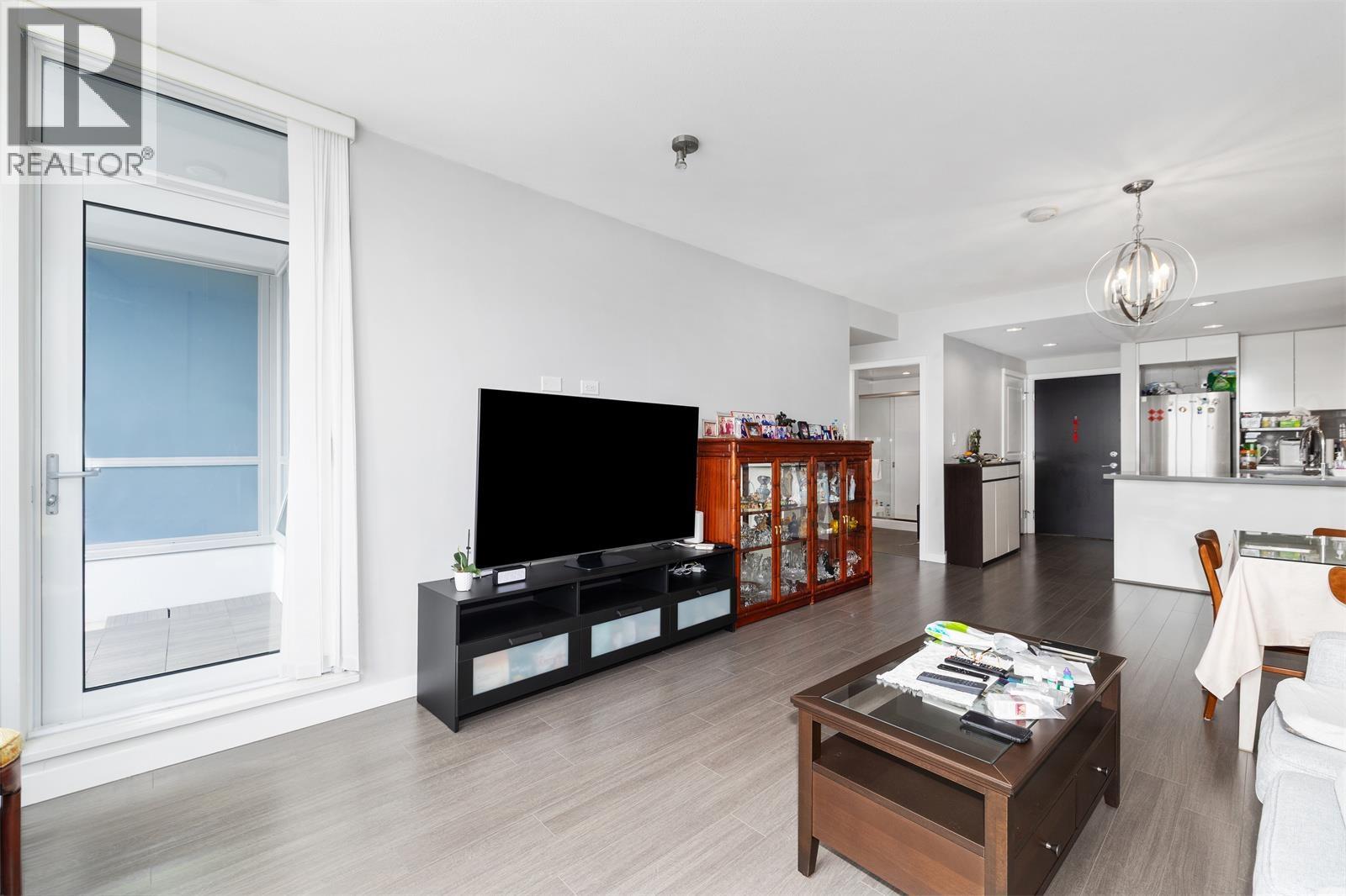 2502 3093 Windsor Gate, Coquitlam, British Columbia  V3B 0N2 - Photo 6 - R3047919