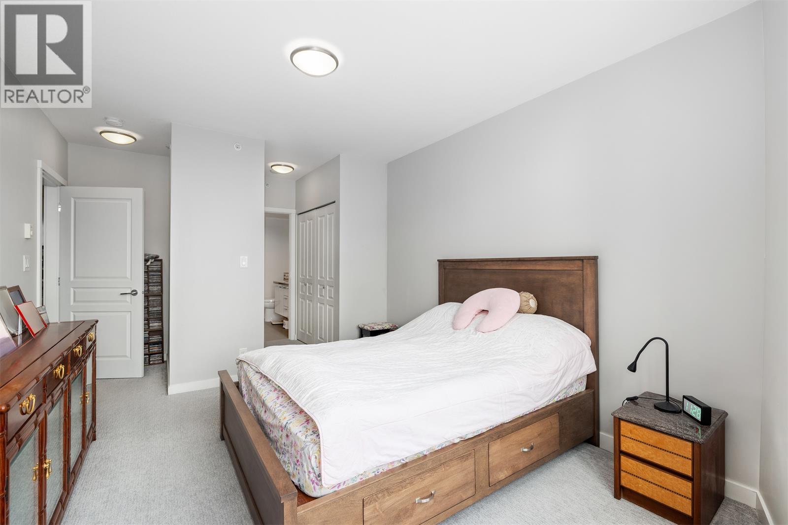 2502 3093 Windsor Gate, Coquitlam, British Columbia  V3B 0N2 - Photo 10 - R3047919