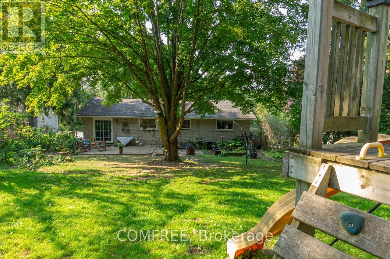 93 Water Street E, Centre Wellington (Elora/salem), Ontario  N0B 1S0 - Photo 40 - X12405285