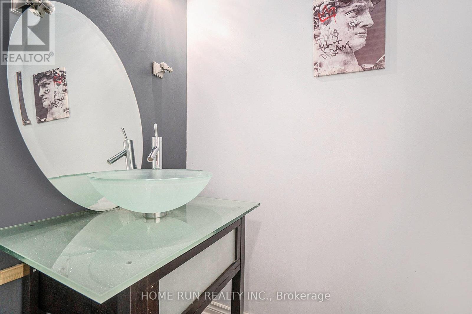 956 Lovitt Road, Ottawa, Ontario  K2B 1A7 - Photo 8 - X12405286