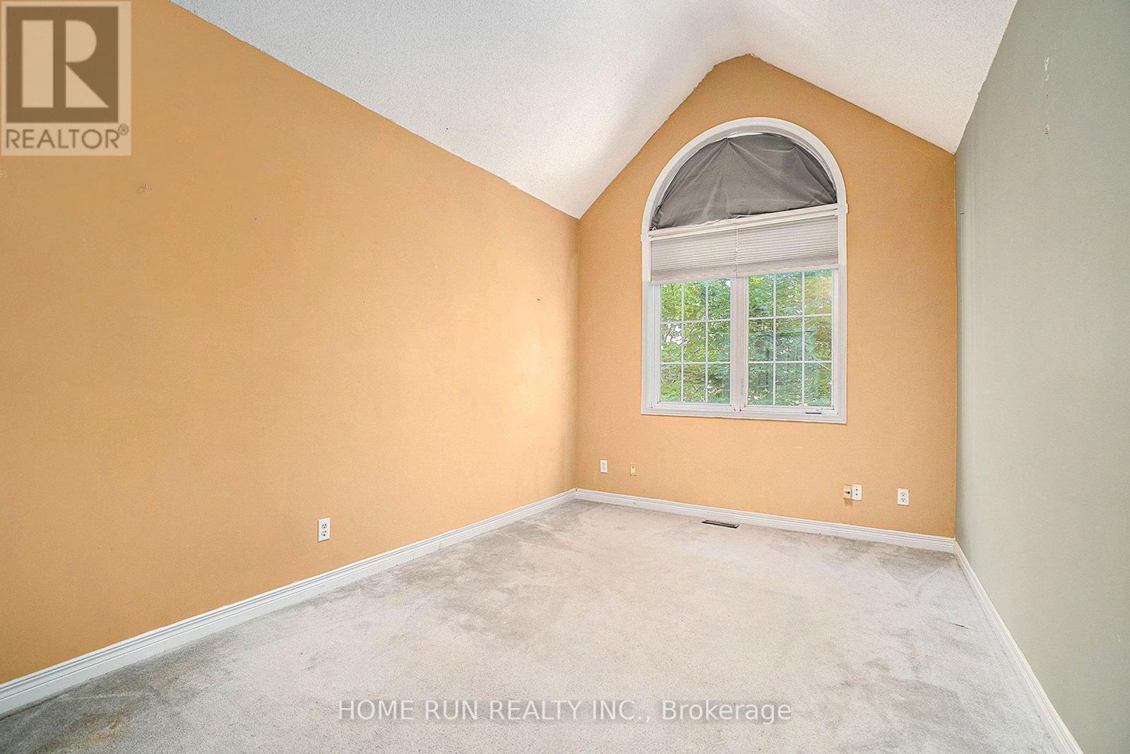 956 Lovitt Road, Ottawa, Ontario  K2B 1A7 - Photo 9 - X12405286