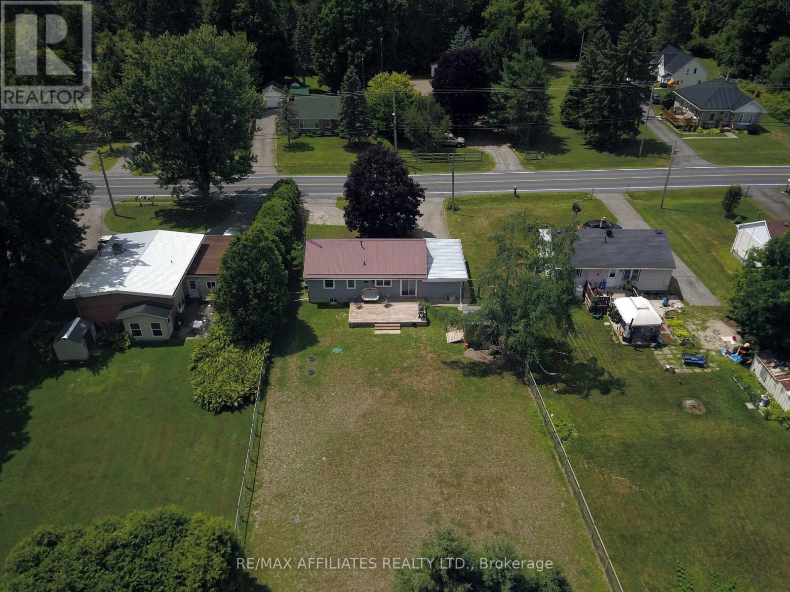 1249 North Augusta Road, Brockville, Ontario  K6V 5T2 - Photo 22 - X12405312