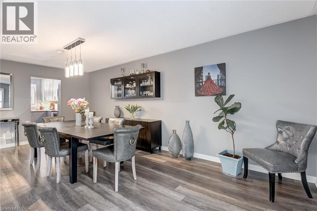 2825 Gananoque Drive Unit# 48, Mississauga, Ontario  L5N 1V6 - Photo 14 - 40769976