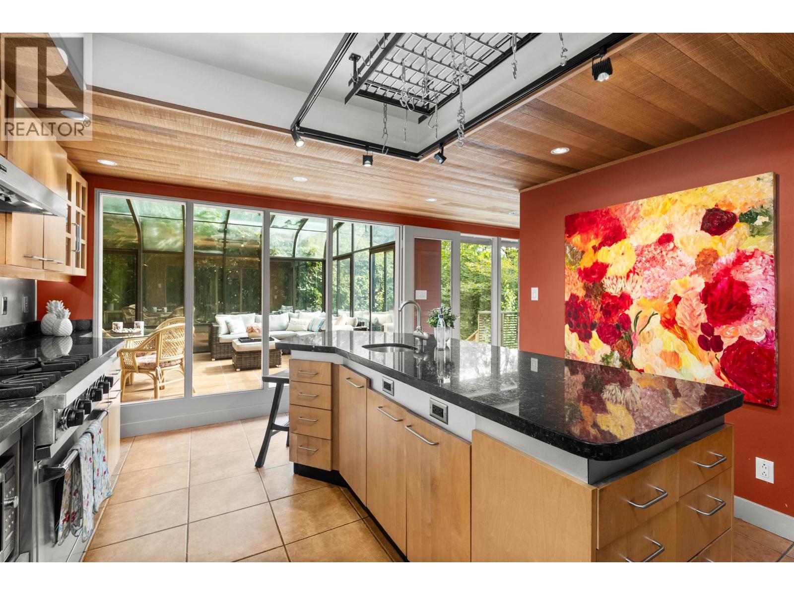 5588 Olympic Street, Vancouver, British Columbia  V6N 1Z5 - Photo 13 - R3048008