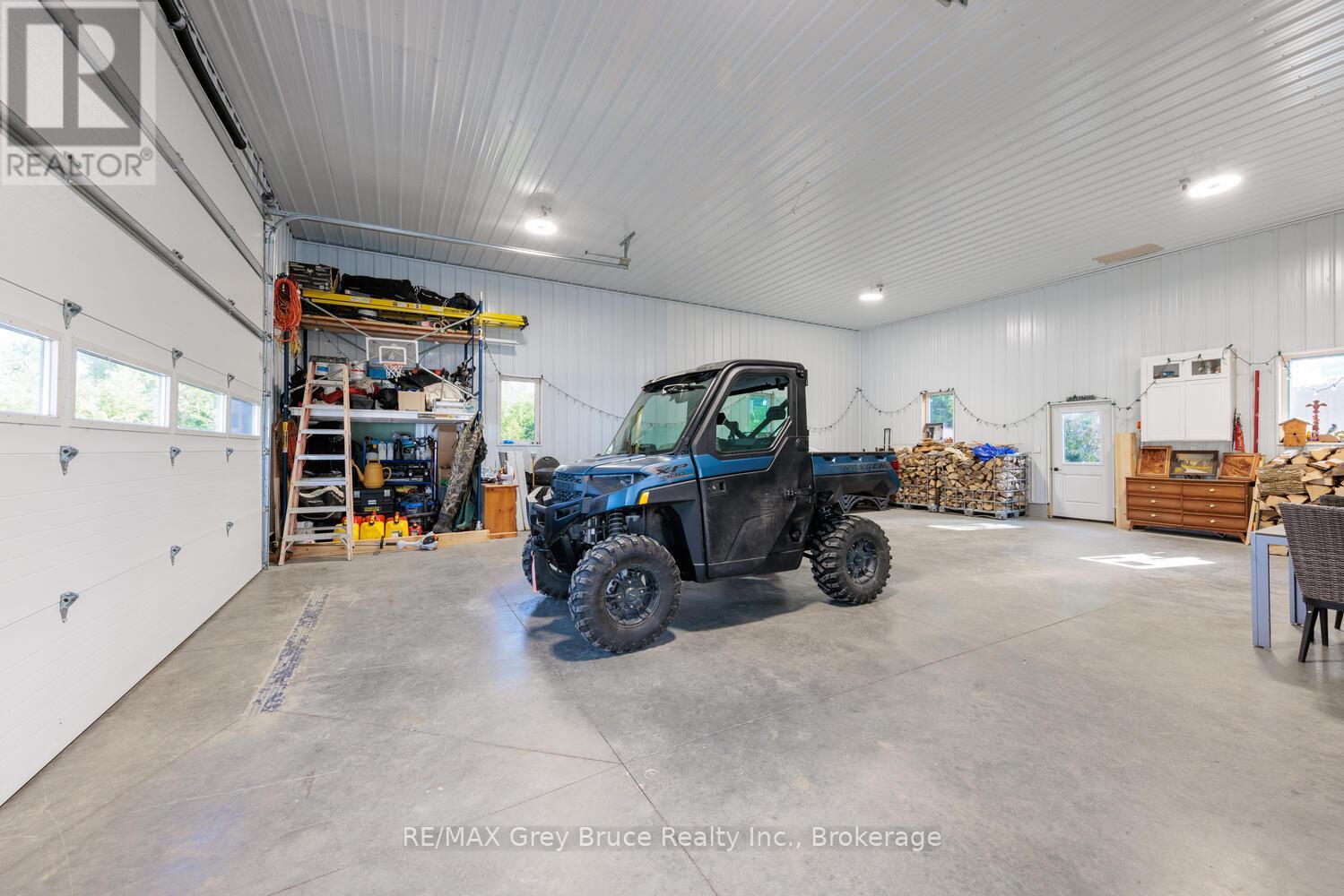 117 Almur Drive, Georgian Bluffs, Ontario  N0H 2T0 - Photo 46 - X12405287