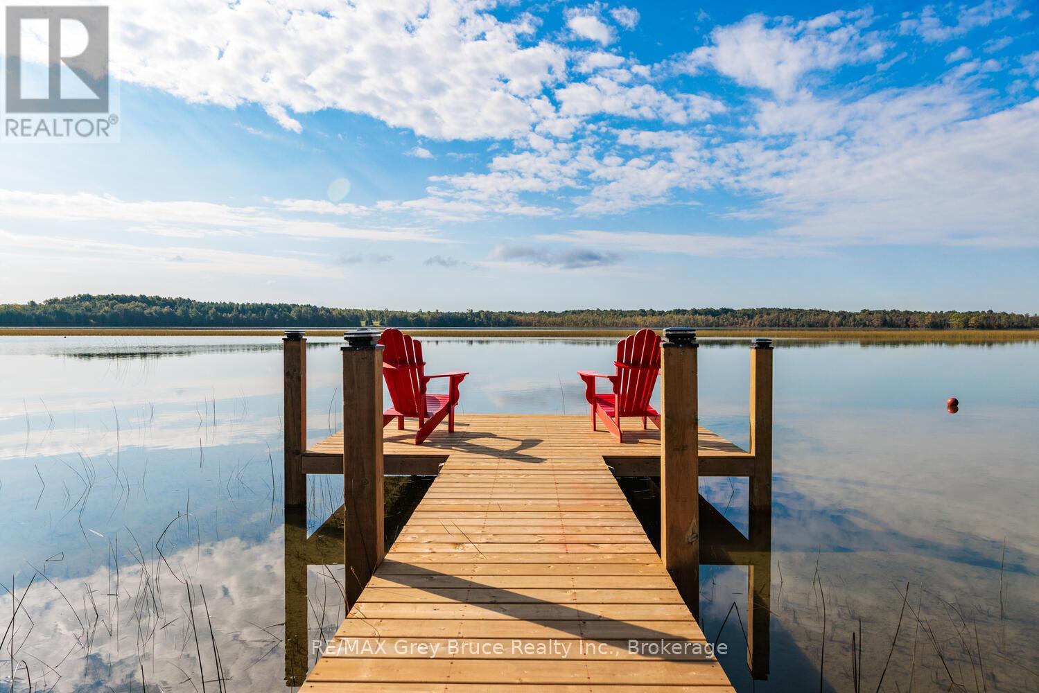 117 Almur Drive, Georgian Bluffs, Ontario  N0H 2T0 - Photo 49 - X12405287