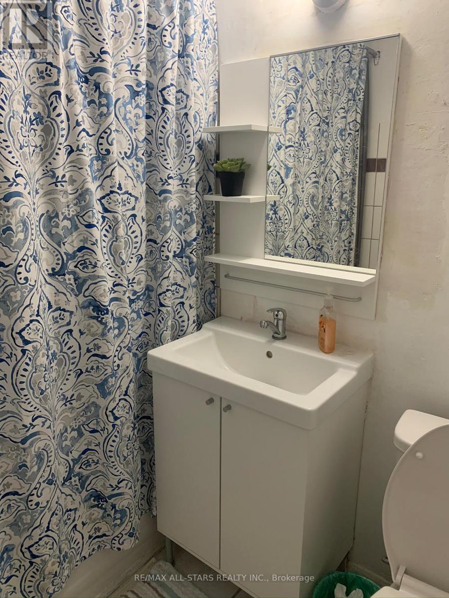 109 - 200 Lotherton Pathway, Toronto, Ontario  M6B 2G8 - Photo 19 - W12360096