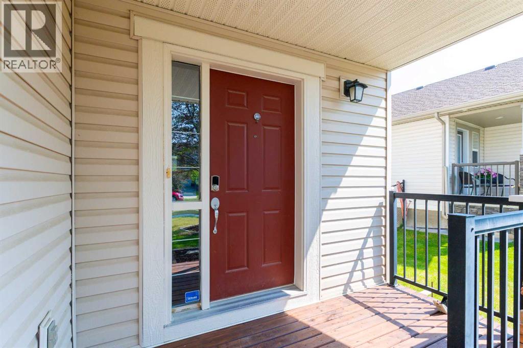 928 Prairie Springs Drive Sw, Airdrie, Alberta  T4B 0E4 - Photo 3 - A2246915