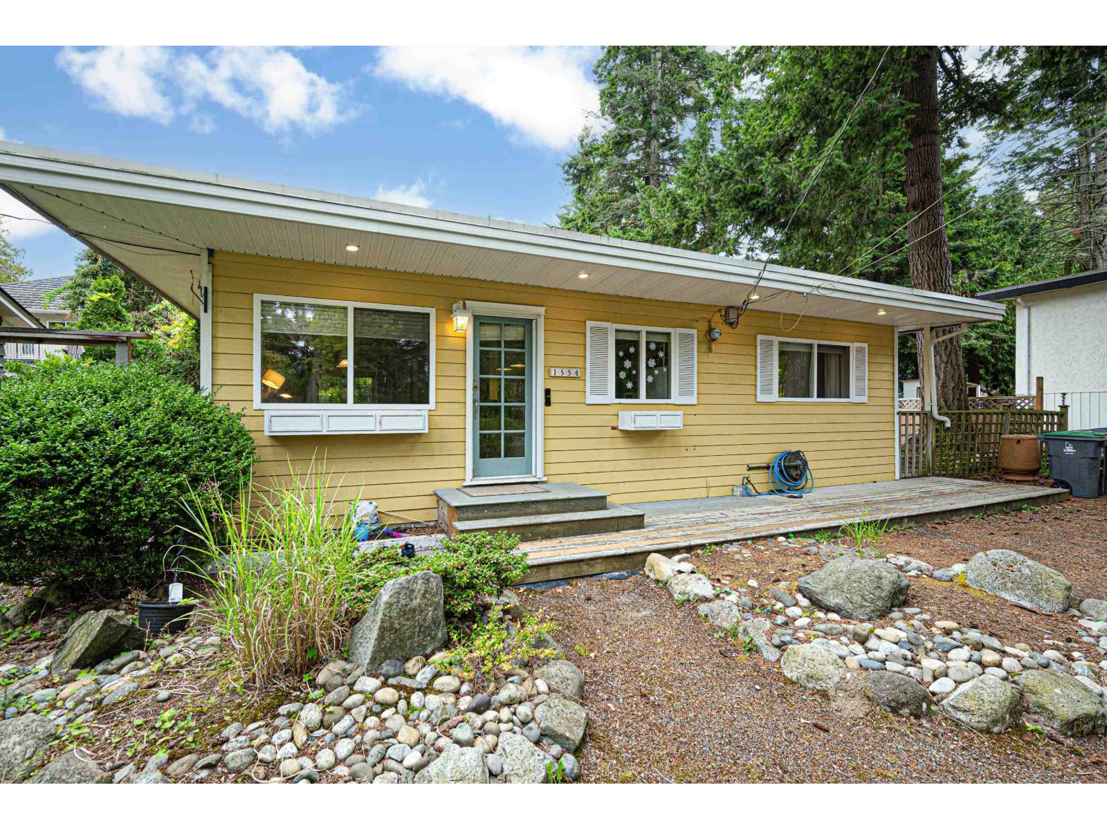 1554 128A STREET, Surrey, British Columbia