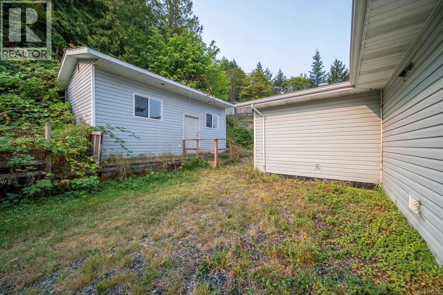 3010 Hillview Rd, Lantzville, British Columbia  V0R 2H0 - Photo 19 - 1013756