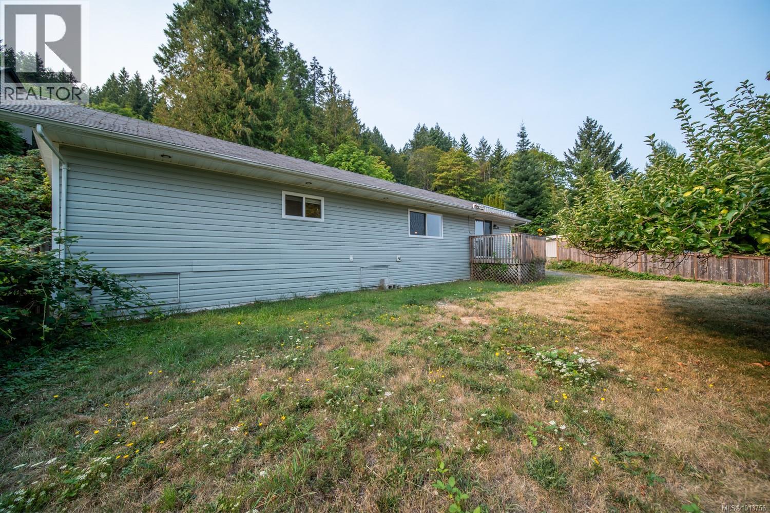 3010 Hillview Rd, Lantzville, British Columbia  V0R 2H0 - Photo 5 - 1013756