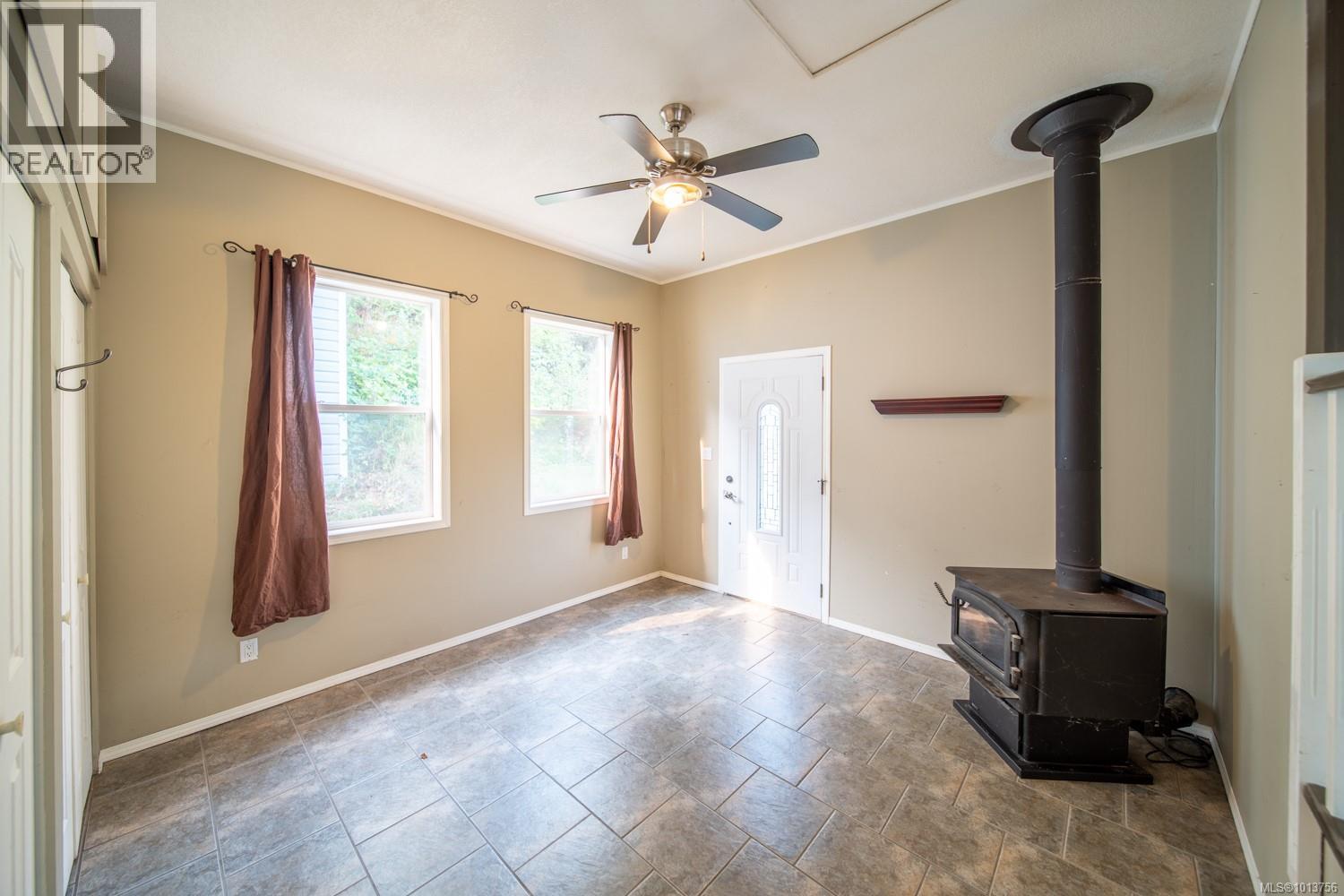 3010 Hillview Rd, Lantzville, British Columbia  V0R 2H0 - Photo 6 - 1013756