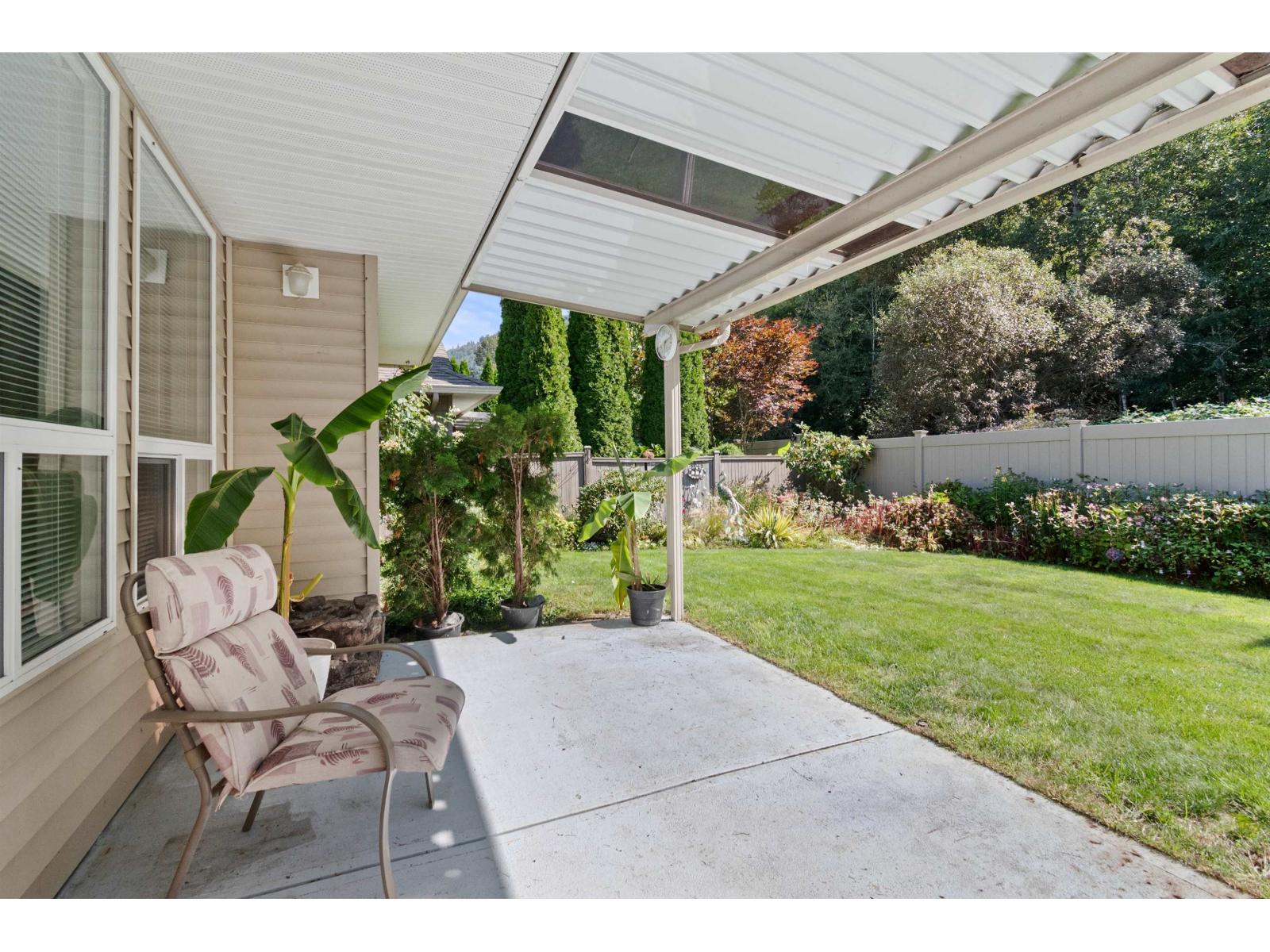 46516 Hearthstone Avenue, Sardis South, Chilliwack, British Columbia  V2R 0E2 - Photo 5 - R3048019