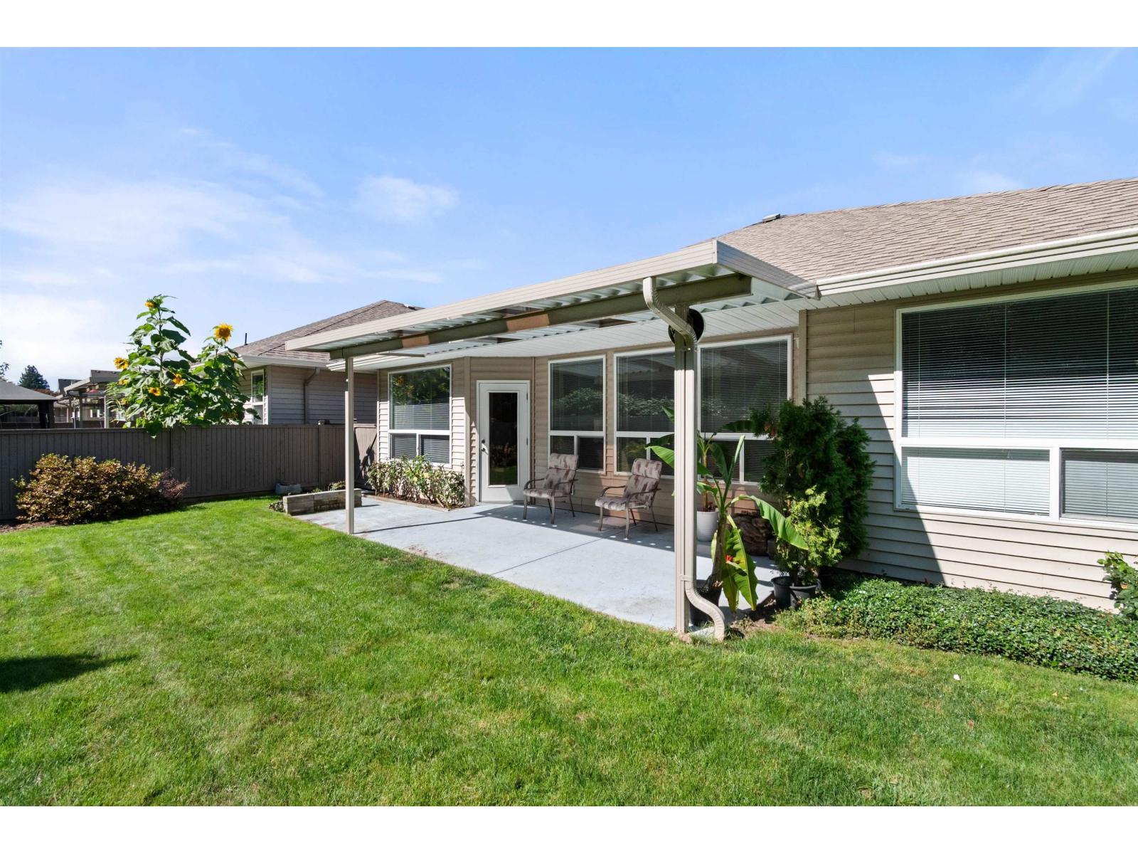46516 Hearthstone Avenue, Sardis South, Chilliwack, British Columbia  V2R 0E2 - Photo 8 - R3048019