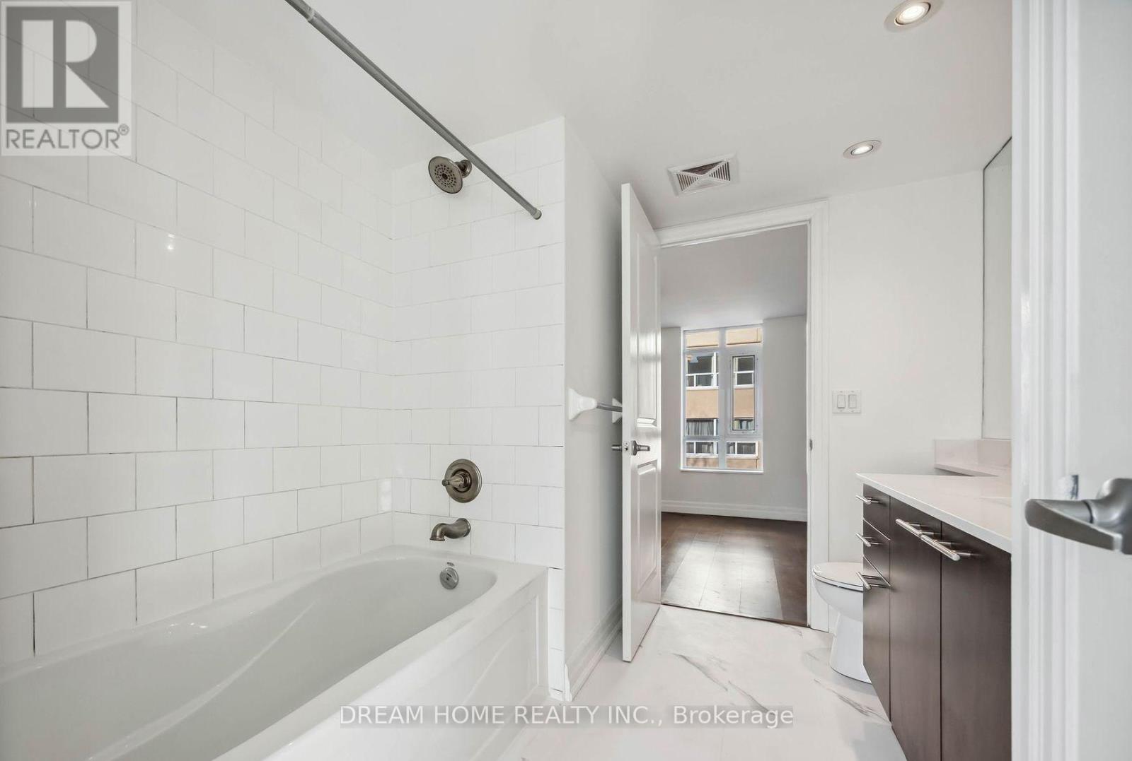 934 Mount Pleasant Road, Toronto (Mount Pleasant West), Ontario  M4P 2L6 - Photo 13 - C12405319